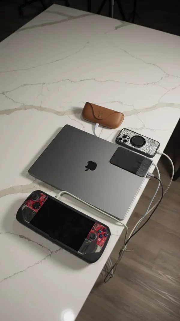 High-Speed Multi-Device Charging Station – Smart, Efficient, and Built for Power Users